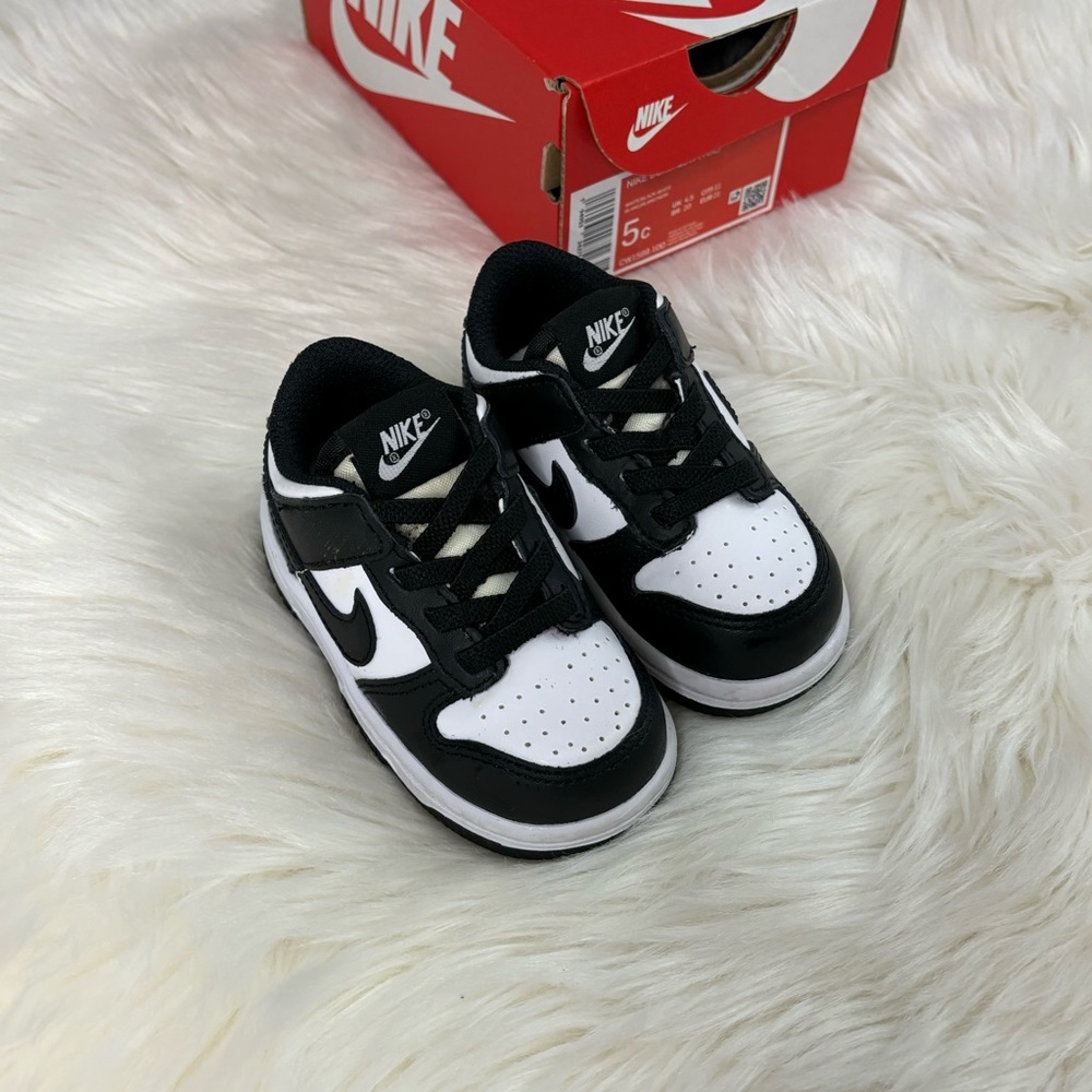 Panda Dunks - Picture 6 of 6